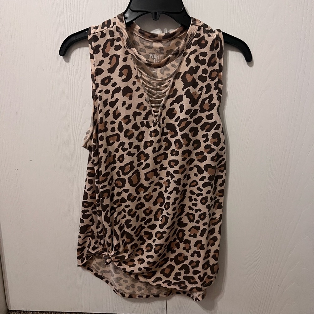WOMENS SIZE S CHEETAH PRINT TANK TOP SIZE S